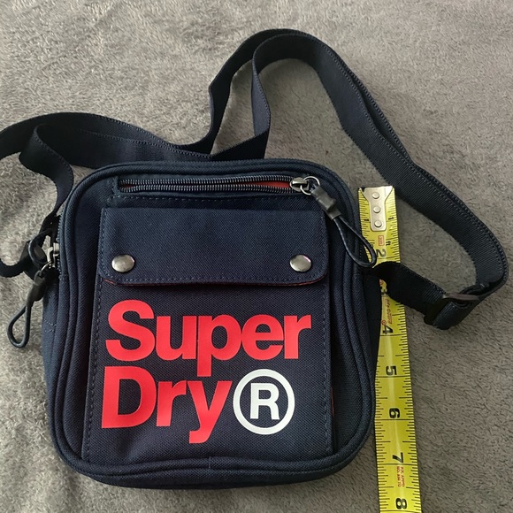 SuperDry Crossbody - Picture 4 of 4